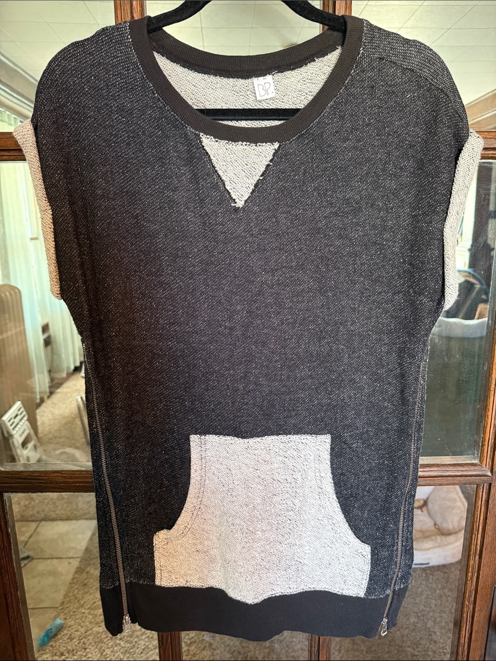 BP Womens Short Sleeve Side Zip Sweatshirt Black Gray Marled Kangaroo Pocket S